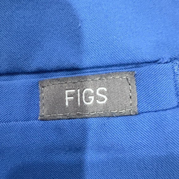 Figs Blue Short Sleeve shirt small - Picture 4 of 6